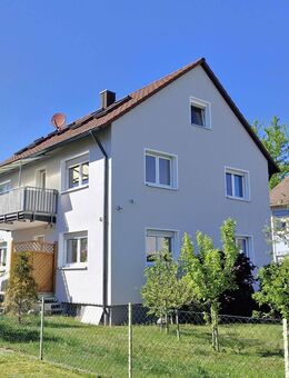 Groß, stattlich und sehr variabel nutzbar: Grundsolides Familienhaus mit richtig viel Platz in wunderbarer Wohnlage von ER-Tennenlohe - Erlangen