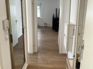 Attraktive 2,5-Zimmer-möbilierte Wohnung mit Garten in ruhiger Grünlage - Mülheim (Ruhr)