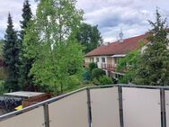 Helle 2 Zimmerwohnung mit Balkon und TG Stellplatz - Erlangen