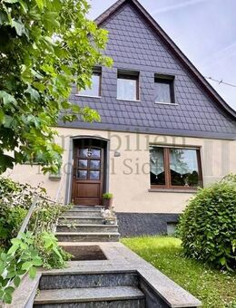 Traumhaftes Einfamilienhaus in Roxheim - Moderner Wohnkomfort trifft idyllisches Ambiente - Roxheim