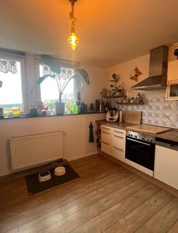 ++ DG-WOHNUNG MIT TERRASSE UND WEITBLICK + 2 GARAGEN ++ - Solingen (Klingenstadt)