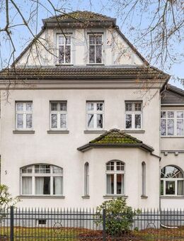 Bestlage Kaulbachstraße - Bildschöne 2-Zimmer-Dachgeschosswohnung im Jugendstil - Falkensee