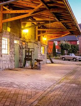 Soest-Ostönnen: Resthof bestehend aus saniertem Fachwerkhaus und Nebengebäuden auf 1.155m² Grund - Soest