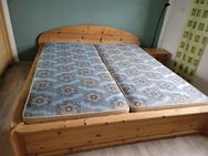 Bett Kiefer 180 x 200 mit Lattenrost und Matratze - Finnentrop