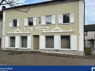 Wohn-und Geschäftshaus - sanierungsbedürftig - Breitenbrunn (Regierungsbezirk Oberpfalz)