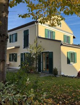 Einfamilienhaus in Osterhofen - Wärme, Handwerk und Nachhaltigkeit vereint - Osterhofen