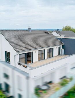 4,5-Zimmer-'Penthouse' mit Aufzug, Sauna und 2 TG-Stellplätzen - Backnang