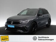 VW Tiguan, 2.0 TDI R-Line, Jahr 2022 - Krefeld