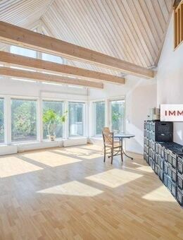 IMMOBERLIN.DE - Schmuckes Haus mit Südterrassen & Garagen in ländlicher Lage - Fredersdorf-Vogelsdorf