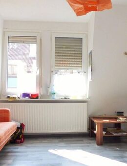 Maisonette-Wohnung mit EBK und Loggia in Nürnberg - Nürnberg