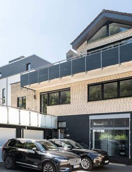 KEINE KÄUFERPROVISION Hochwertig saniertes MFH mit 6,82 % Startrendite im Zentrum von Leopoldshöhe - Leopoldshöhe