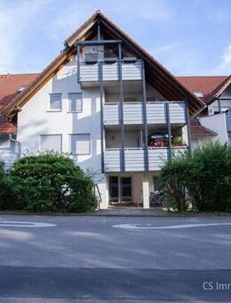 Charmante Maisonette-Wohnung in Langenargen mit Teil-Seesicht, direkt am Feldrand gelegen - Langenargen