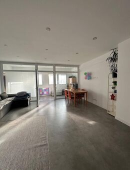 Ansprechende Wohnung mit zwei Zimmern in Höhr-Grenzhausen - Höhr-Grenzhausen