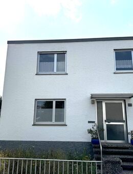 Familien(t)raum mit Garten, Pool & Platz für alle - Doppelhaushälfte in Hochheim - Hochheim (Main)