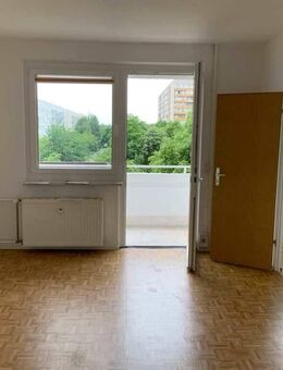 Familien aufgepasst: 3-Raumwohnung in Grünau - Leipzig
