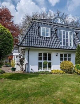 Bremerhaven - Leherheide // Charmante 2-Ebenen-Wohnung mit Landhausküche und großer Dachterrasse - Bremerhaven