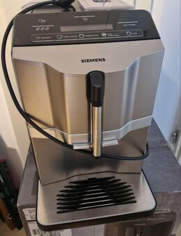 Siemens EQ 300 Kaffeemaschine - München