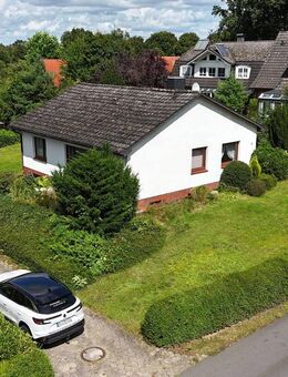 SCHMUCKES UND GEPFLEGTES EINFAMILIENHAUS - MIT ZUSÄTZLICHEM BAUGRUNDSTÜCK - Welle