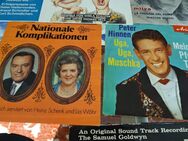 Schallplatten.alt.Singles-ca.St-45-alle.noch.funktionsfähig.abspielbar.ohne Beschädigungen,zTmit Hüllen - Bonn