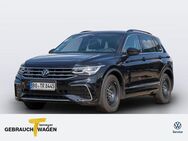 VW Tiguan 2.0 TDI DSG 4M R-LINE AHK LEDER PANO - Recklinghausen