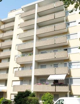 Helle 3 Zimmer ETW im Erdgeschoss mit Balkon & TG Stellplatz - Kriftel