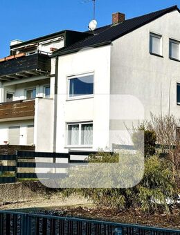 Weitblick inklusive! Großzügige DG-Wohnung mit Gartenanteil und Stellplatz in Amberg/ Mariahilfberg - Amberg