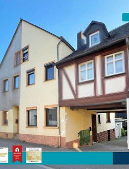 Osann Monzel: Wohnhaus mit Garage, Balkon, neuer Heizung 2023, inklusive Küche, frei ab sofort - Osann-Monzel