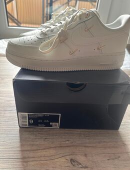 NIKE AIR FORCE 1 '07 LX - Torgau