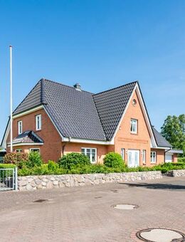 Jede Menge Platz! Großes Einfamilienhaus mit Garage in familiengerechter Sackgassenlage von Fockbek - Fockbek