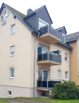 Vermietet Wohnung als Kapitalanlage - mit Balkon! - Hartenstein (Sachsen)