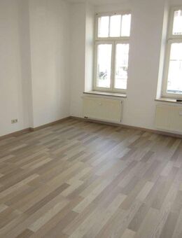 Frei ab 1.1.26 - TOP Whg. - schöner Erker - Bad mit Wanne !!! - Chemnitz