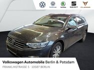 VW Passat Variant, 2.0 TDI Business, Jahr 2021 - Berlin