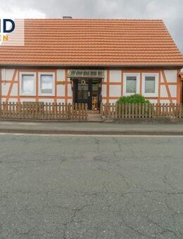 Charmantes Fachwerkhaus mit großem Grundstück in Diemelstadt-Hesperinghausen! - Diemelstadt