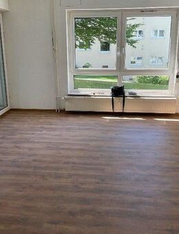 Schöne 3-Zimmer Wohnung mit neuen Bodenbelägen und Balkon zu vermieten - Melsungen