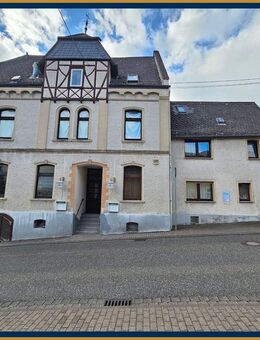 Bauland trifft Bestand - vielseitiges Potenzial in guter Lage von Nauort! - Nauort