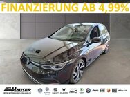 VW Golf, 1.5 TSI VIII Style PARK TRAVEL, Jahr 2021 - Pohlheim