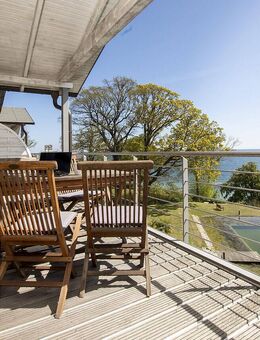3- Zimmer Dachgeschosswohnung mit Panorama-Ostseeblick in der Villa Nause in Sassnitz - Sassnitz