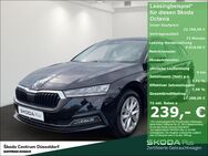 Skoda Octavia, 2.0 TDI COMBI FIRST EDITION, Jahr 2020 - Düsseldorf