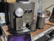 DeLonghi Nespresso Automat Neu über 320€ mit Milchaufschäumer und wieder verwendbaren Kapseln (für eigenen Pulver Kaffee) - Trebbin Zentrum
