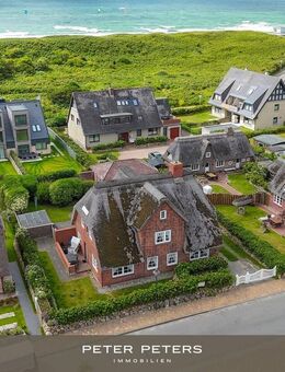 Reetgedecktes Mehrfamilienhaus in Strandnaher Lage - Sylt