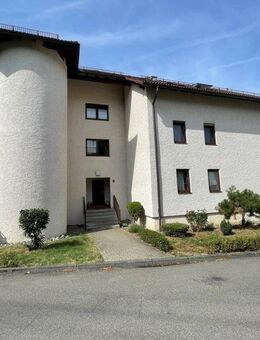 Familienfreundliche 3,5 Zimmer-Wohnung mit sonnigem Balkon in Gingen (Fils)! - Gingen (Fils)