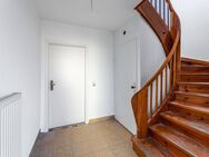 Zwei frisch sanierte Wohnungen in Leonberg, Maxhütte-Haidhof - Maxhütte-Haidhof