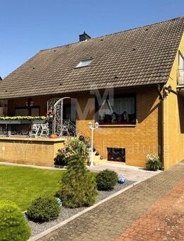 Vogelsiedlung: Mehrfamilienhaus mit 3 Wohneinheiten auf ca. 230 m² Wohnfläche - Hannover