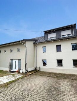 Geräumiges Einfamilienhaus mit diversen Modernisierungen und Ausbaureserve - Mettlach