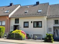 Zweifamilienhaus in schöner Lage von Hühnerfeld - Sulzbach (Saar)