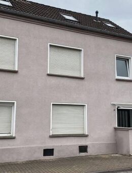 1 Familien Haus in ruhiger Lage und renovierten Zustand - Saarlouis
