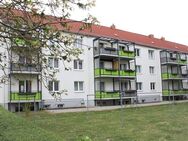Sanierte 3-Raum-Wohnung - große Dusche u. großer Balkon - Oschersleben (Bode)