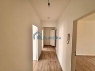 3-Zimmer mit Einbauküche, Badewanne & Balkon - Schwerin