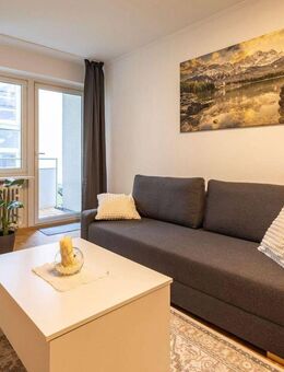 Modern möbliertes, helles 1-Zimmer-Apartment - saniert & komplett ausgestattet - München