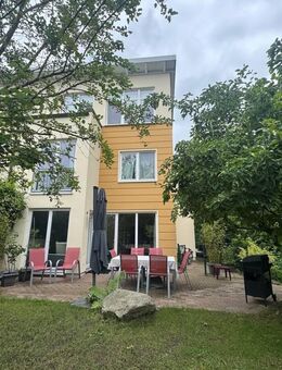 Modern, Naturnah, Lichtdurchflutet - Hamburg